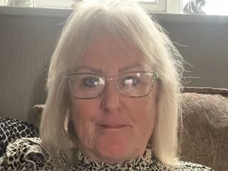 WebCAM de CurvyMatureRubyx