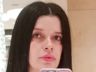 WebCAM von Sara_Grey33
